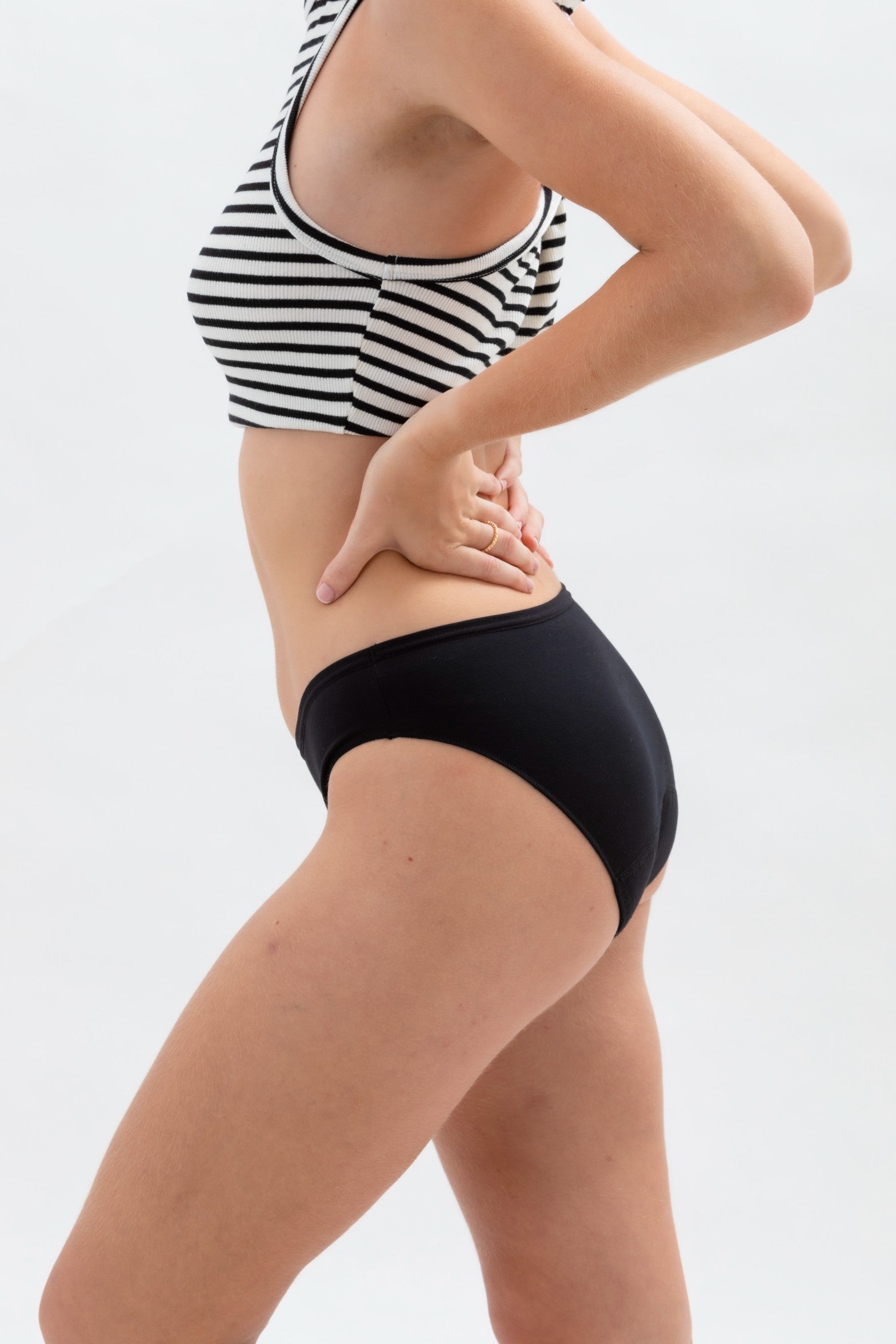MASMI Majtki menstruacyjne o podwójnej chłonności (120 g chłonności), niski stan rozmiar XL (110-118 cm) 1 szt. - zdjęcie 6