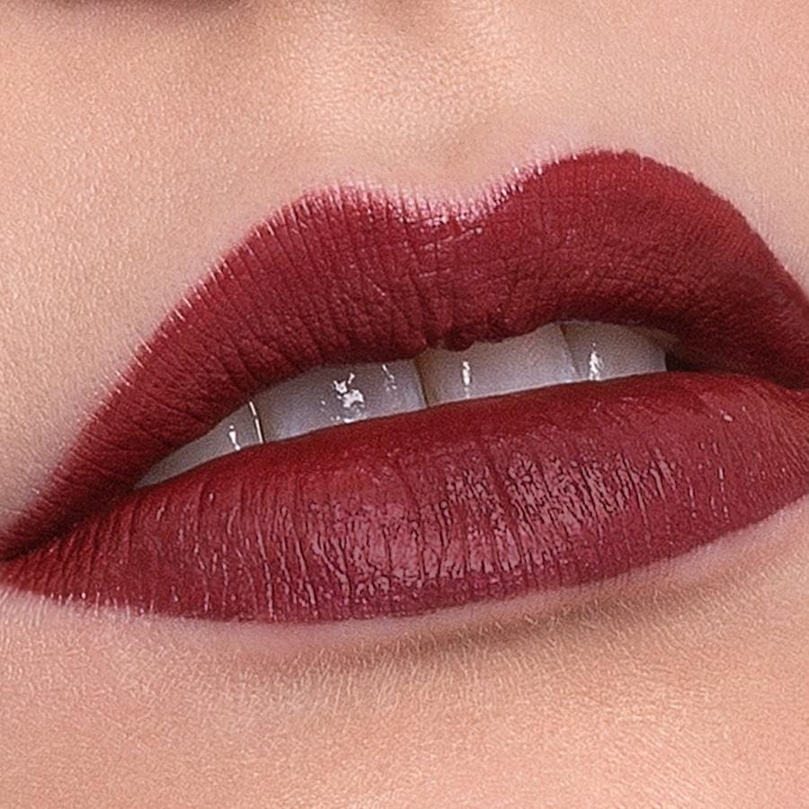 Benecos Naturalna matowa pomadka w płynie - bloody berry - zdjęcie 2