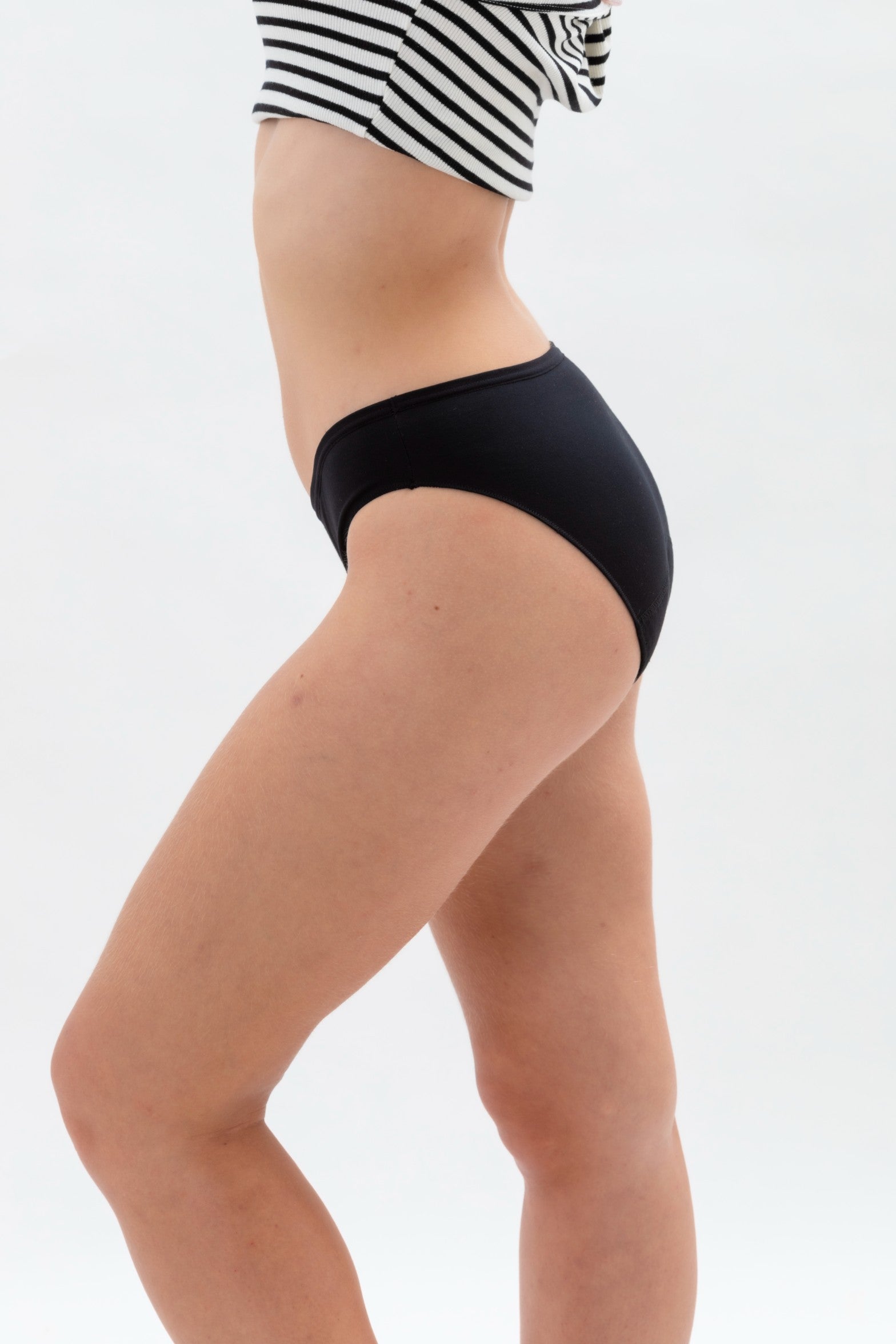 MASMI Majtki menstruacyjne o podwójnej chłonności (120 g chłonności), niski stan rozmiar XL (110-118 cm) 1 szt. - zdjęcie 4